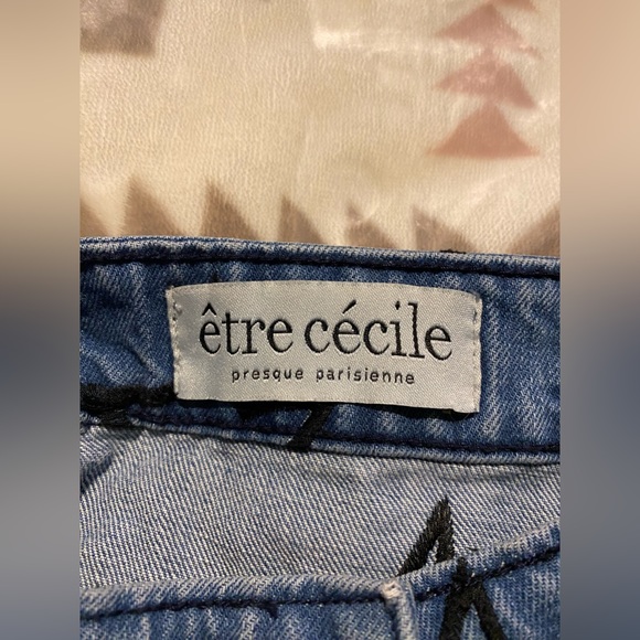 Être Cécile Button Up Denim Skirt with Star Design - Picture 3 of 5